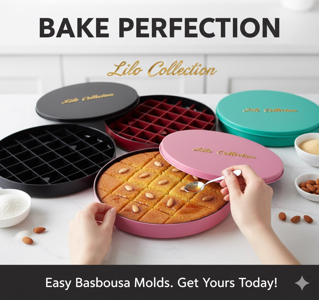 Baking container with square cutter